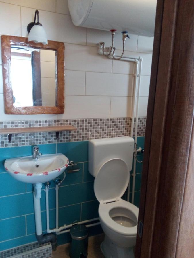 Restaurant And Apartments - T'Ga Za Jug Lazaropole מראה חיצוני תמונה